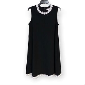 Nanette Lepore 10 LBD Black Daisy Appliqué Trim Shift Swing Sleeveless Dress